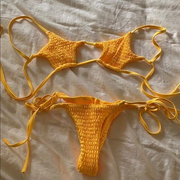 ❤️SOLD❤️Yellow Swim Suit - Picture 1 of 3